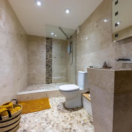 Pmb Luxury Stays Norwich Exterior photo